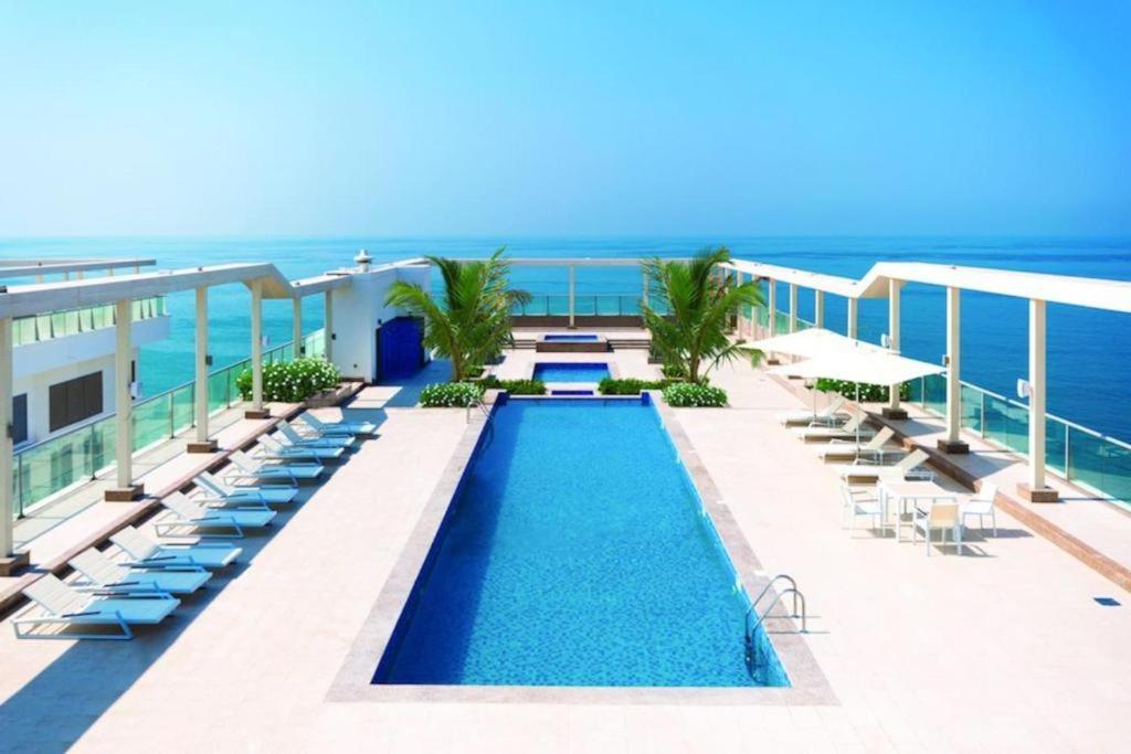 Beach Dream - A Luxury 1 Bedroom Apartment With Direct Beach Access Рас-эль-Хайма Экстерьер фото